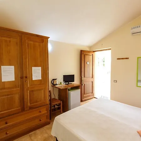 Su Solianu Alojamento de Turismo Rural *