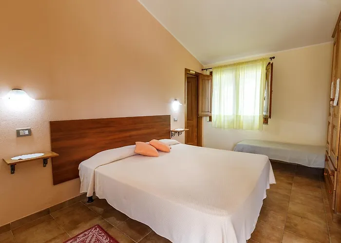 Su Solianu Фермерский дом *